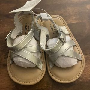 Baby Gap 3-6 Month Silver Sandals NWT